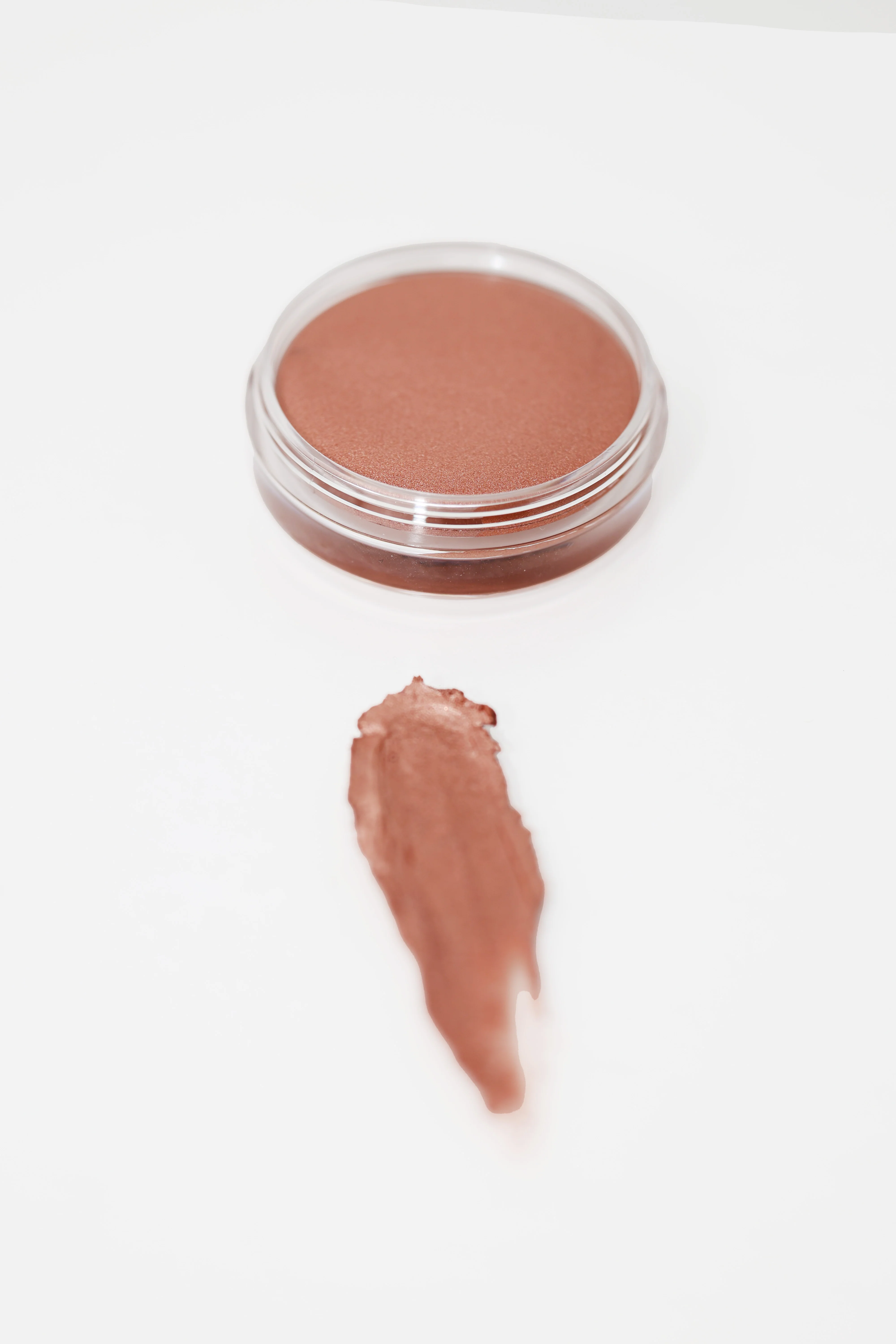 Summer Lights Illuminating Balm - Image 6